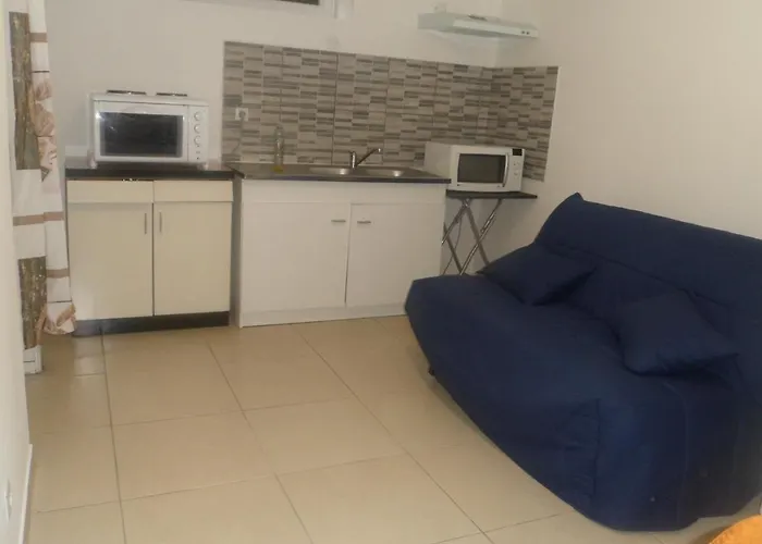 Проживание в семье Siros *